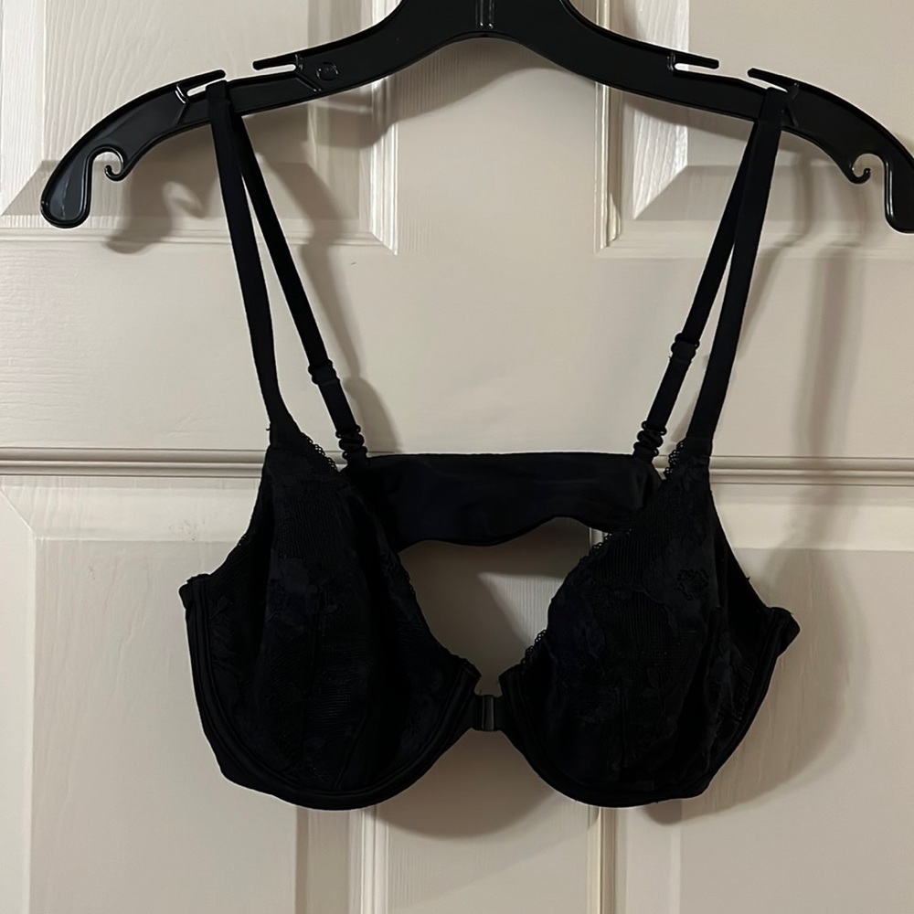 Victorias Secret Body by Victoria Unlined perfect coverage 36B